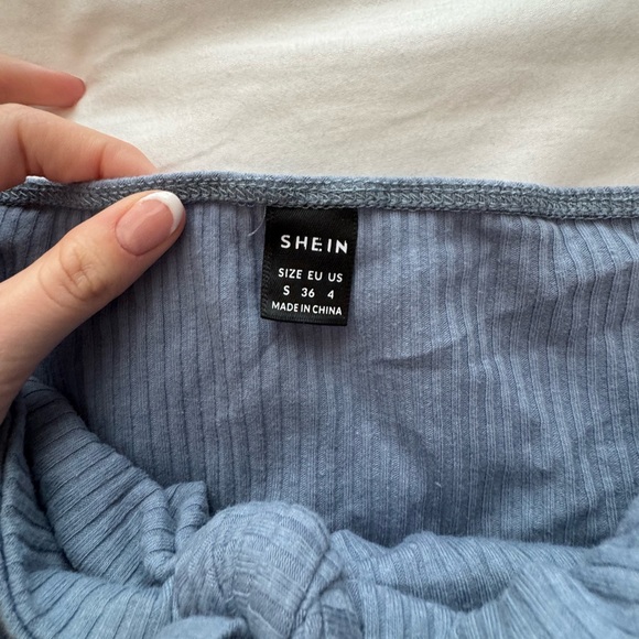 Blue Knotted Ribbed Top - Picture 3 of 3